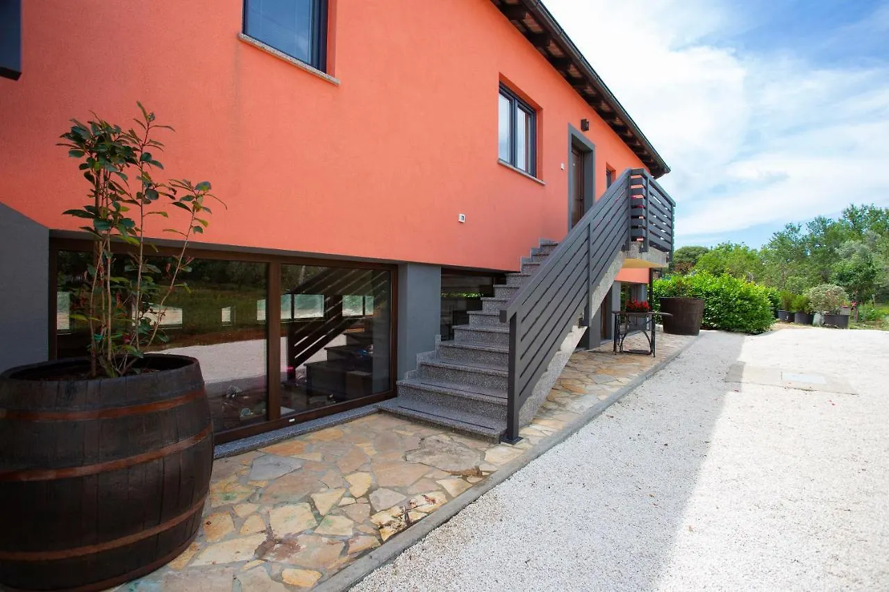 Apartmani Karoca 3 Pula Apartment